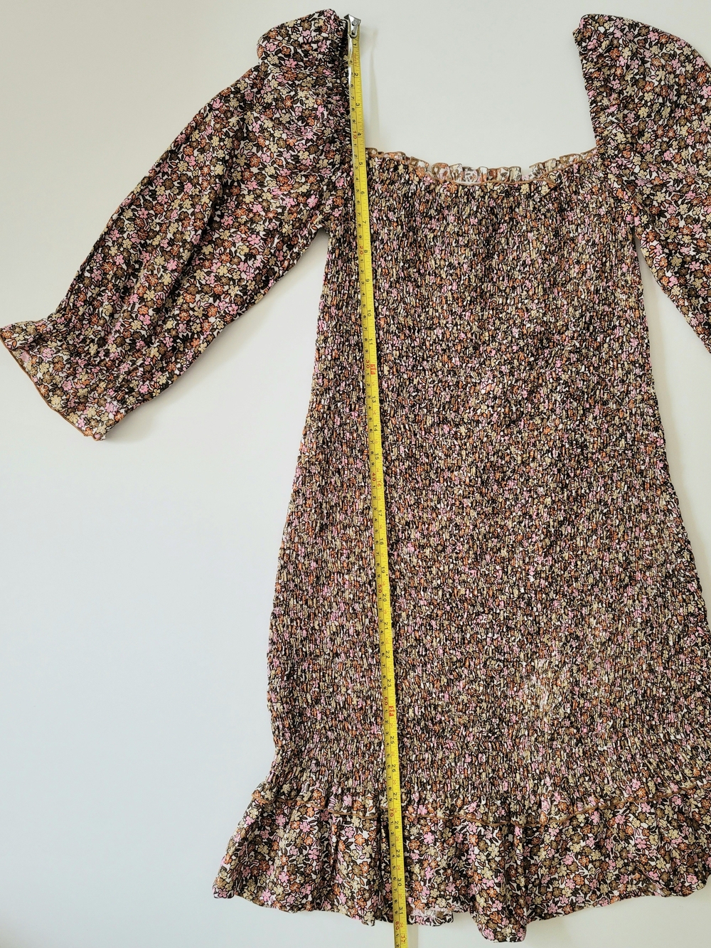 Faithfull the Brand Es Saada Ruched Mini Dress in Mathiola Brown Floral XS - Picture 4 of 9